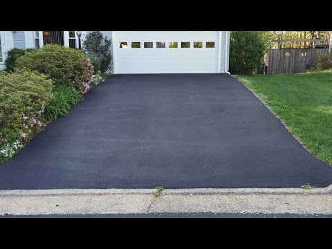 Should I Resurface or Replace My Asphalt Driveway