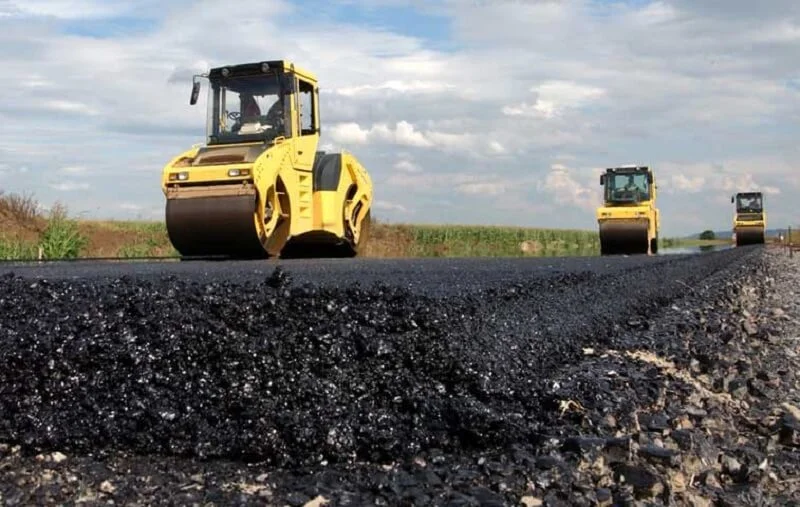What’s the Right Thickness for an Asphalt Driveway? Key Factors to Consider pipestem paving company